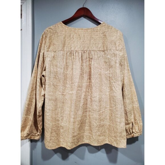 Chico's Tan/Cream Crackle Print Embroidered Floral V-Neck Popover Top Sz 3 XL - Picture 2 of 12